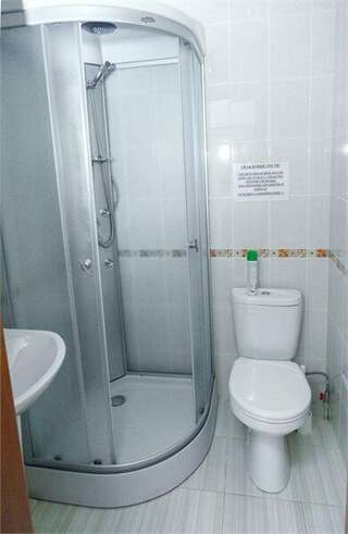 Гостиница Планета Дивеево 2-х местный номер "полулюкс"-1